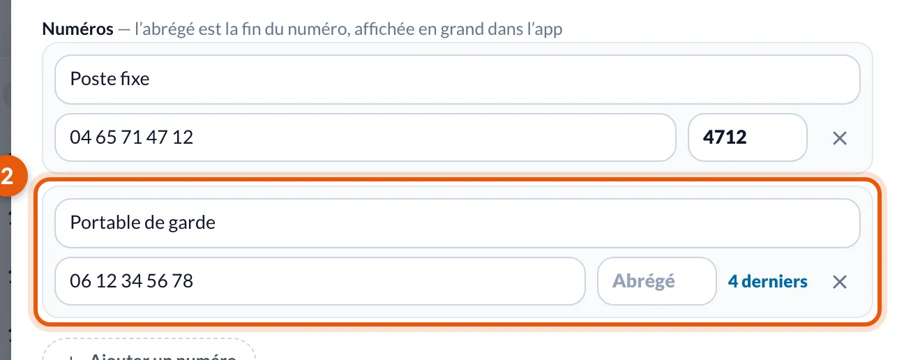 Un contact avec deux numéros et leurs libellés